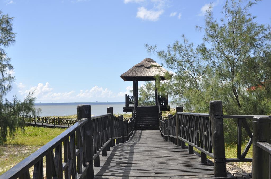 Golden Peacock Resort Hotel Beira Extérieur photo